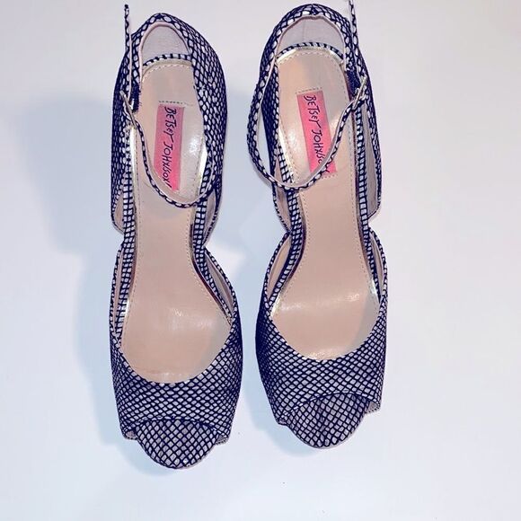 Betsey Johnson ankle strap 5.5” black textured stilettos - Picture 3 of 4